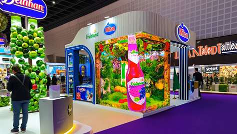 Naked-eye 3D Display for Mihan at Gulfood Dubai